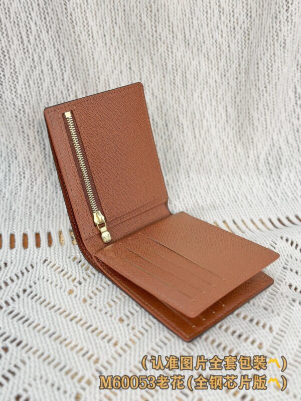 God Factory LV Wallet M60053 Old Size 11.5 x 9.5 x 2 cm