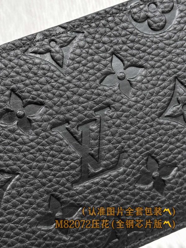 God Factory LV Wallet M82072 Black Flower Size 11.5 x 9 x 1.5 cm