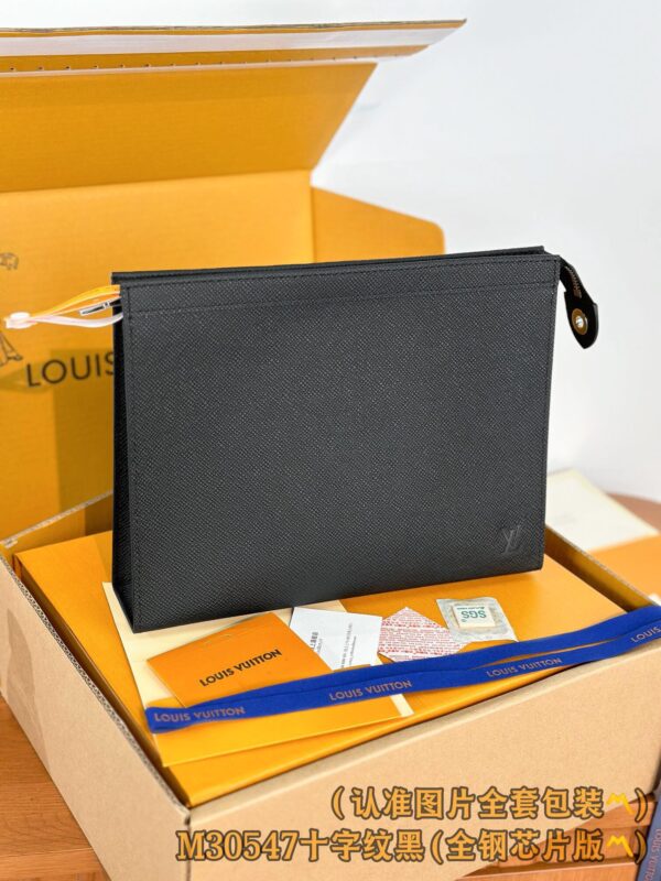 God Factory LV Wallet M30547 Cross Pattern Size 27 x 21 x 6 cm