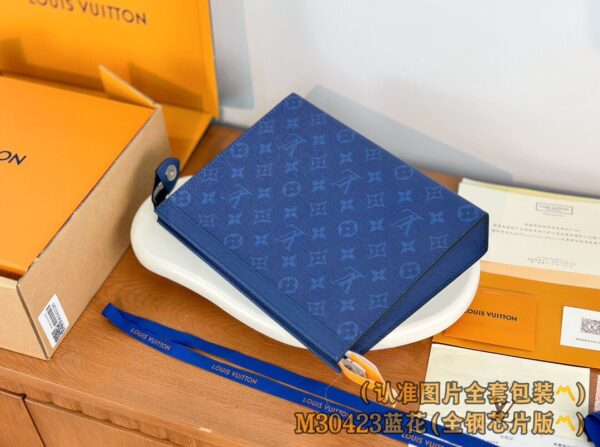 God Factory LV Wallet M30423 Blue Flower Size 27 x 21 x 6 cm