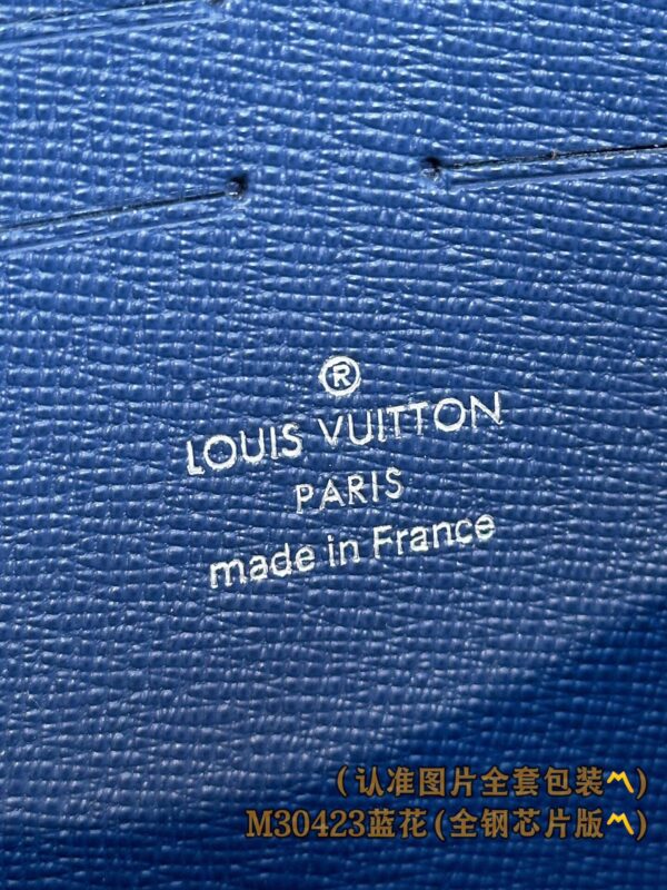 God Factory LV Wallet M30423 Blue Flower Size 27 x 21 x 6 cm
