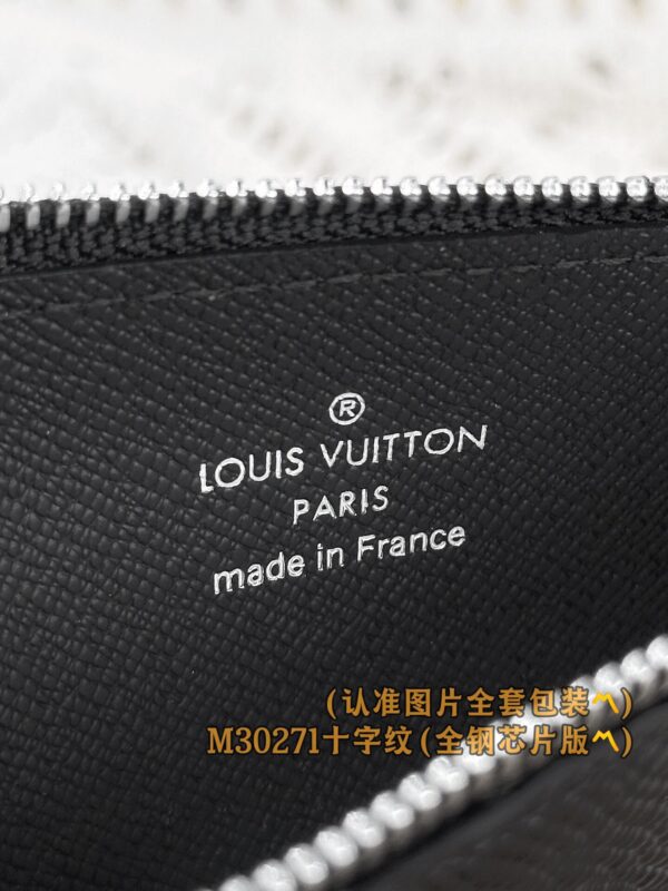 God Factory LV Wallet M30271 Cross Pattern Size 8.0x14.5x1.0 cm