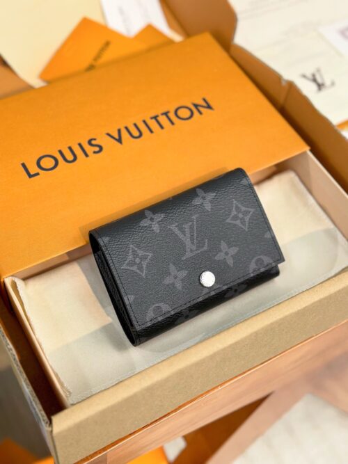 God Factory LV Wallet M12635 New Old Size 11.5 x 9 x 2.5 cm