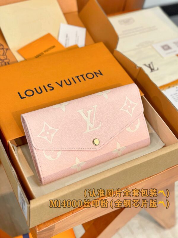 God Factory LV Wallet M14000 Pink Size 19 x 10.5 x 2 cm