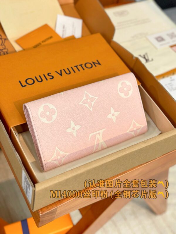 God Factory LV Wallet M14000 Pink Size 19 x 10.5 x 2 cm