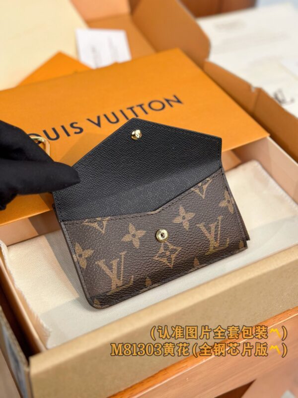 God Factory LV Wallet M81303 Recto Verso Size 13 x 8 x 2 cm