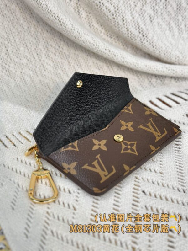 God Factory LV Wallet M81303 Recto Verso Size 13 x 8 x 2 cm
