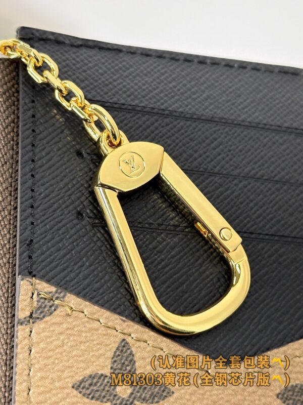 God Factory LV Wallet M81303 Recto Verso Size 13 x 8 x 2 cm