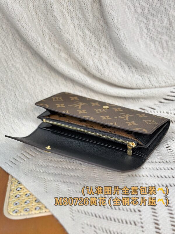 God Factory LV Wallet M80726 Sarah Size 19 x 10.5 x 2 cm