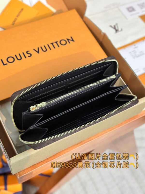 img_7541 God Factory LV Wallet M69353 19.5 x 10.5 x 2.5 cm