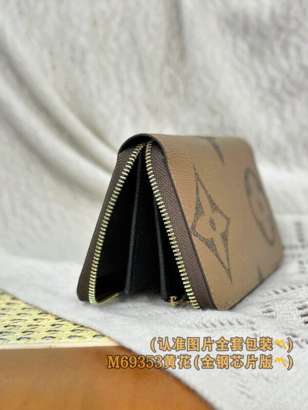 img_7543 God Factory LV Wallet M69353 19.5 x 10.5 x 2.5 cm