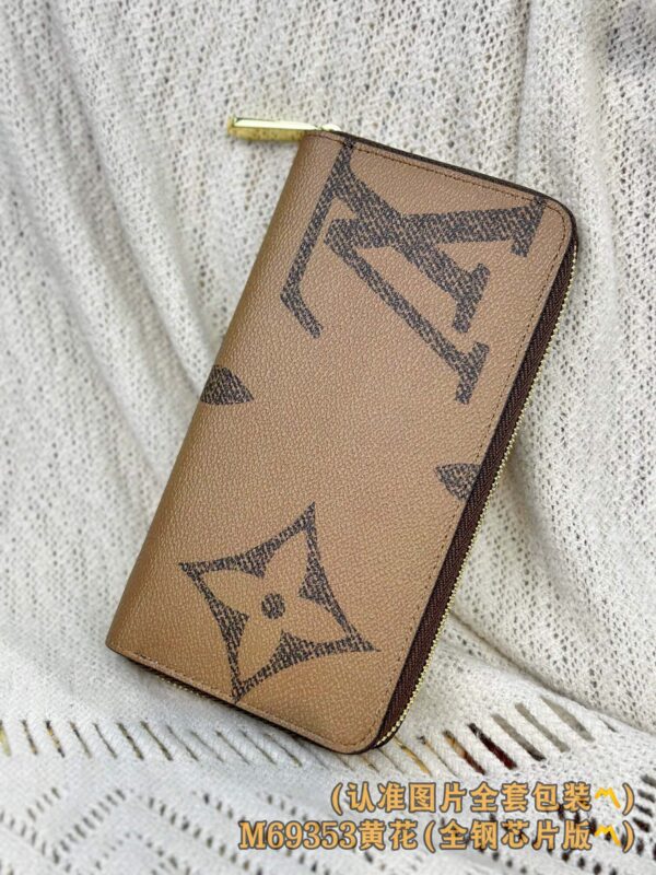 img_7545 God Factory LV Wallet M69353 19.5 x 10.5 x 2.5 cm