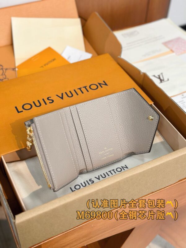 img_7561 God Factory LV Wallet M69800 ZOÉ Size 9.5 x 7.5 x 3 cm