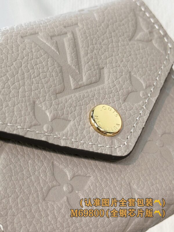 img_7567 God Factory LV Wallet M69800 ZOÉ Size 9.5 x 7.5 x 3 cm