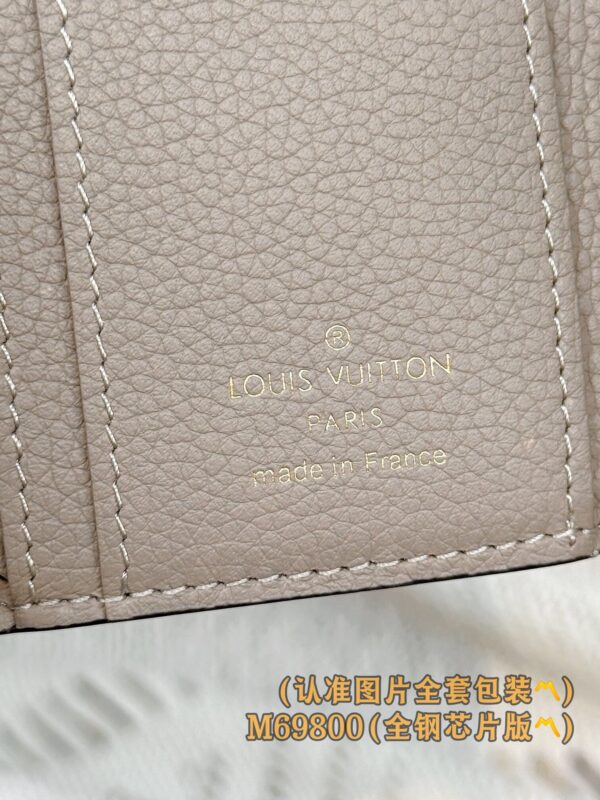 img_7569 God Factory LV Wallet M69800 ZOÉ Size 9.5 x 7.5 x 3 cm