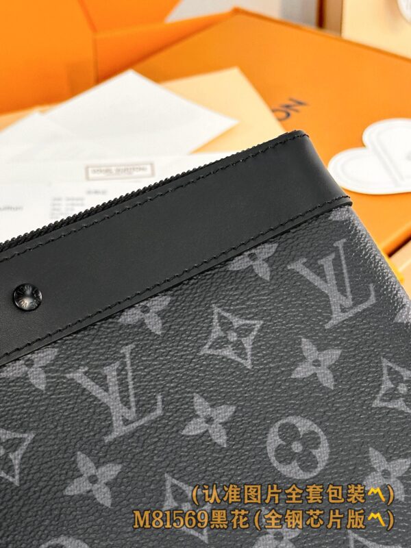 God Factory LV Wallet M81569 Pochette To-Go Black Flower Size 30 x 21.5 x 1 cm
