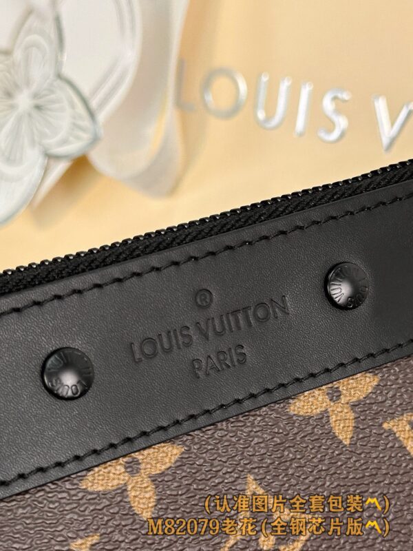 God Factory LV Wallet M82079 Pochette To-Go Size 30 x 21.5 x 1 cm