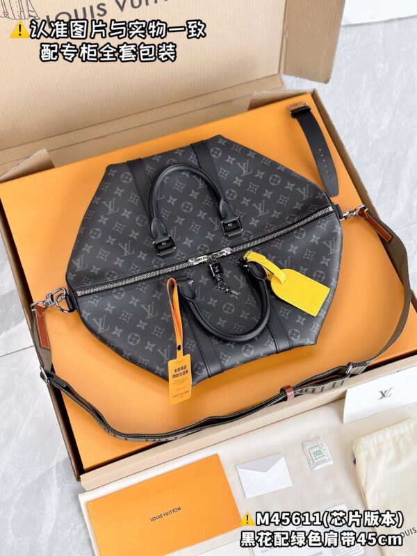 img_7730 M45611 Small Size Keepall 45 Monogram Eclipse Size 45 x 27 x 20 cm