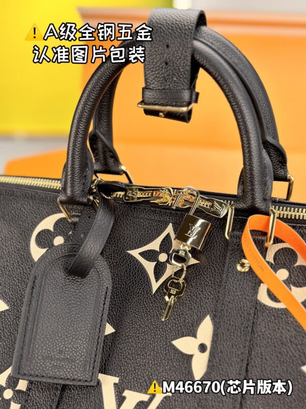 M46670 Keepall Bandoulière 45 Monogram Empreinte Size 45 x 27 x 20 cm