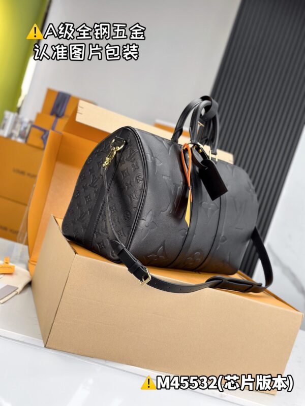 M45532 Keepall Bandoulière 45 Monogram Empreinte Giant Size 45 x 27 x 20 cm