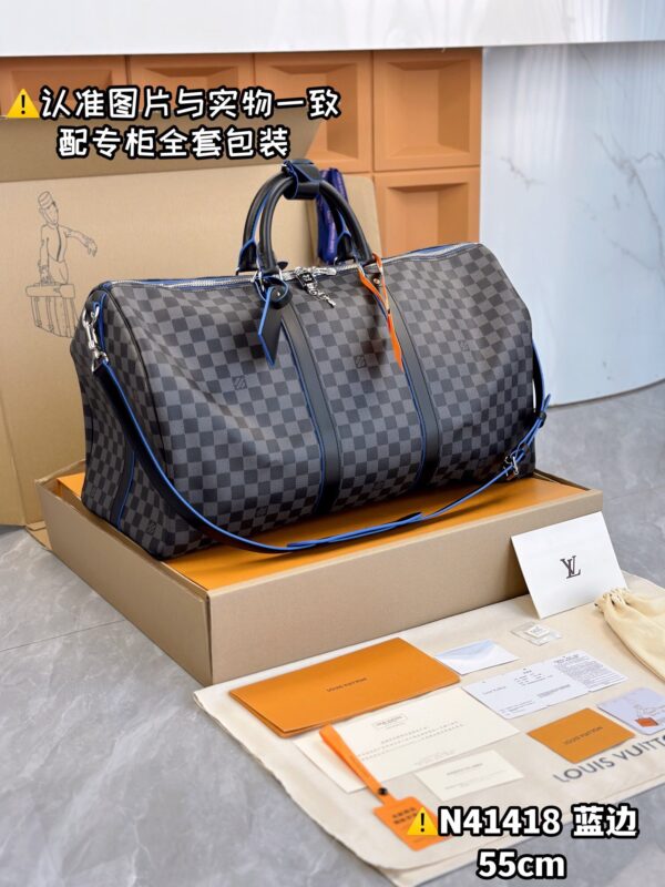 N41418 Large KEEPALL BANDOULIÈRE 55 Monogram Eclipse Size 55 x 31 x 24 cm