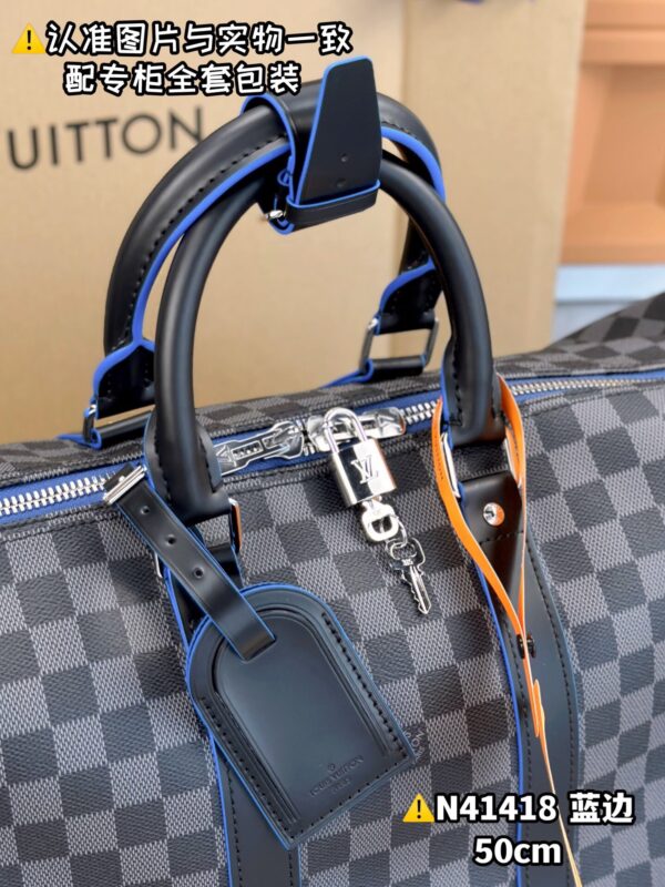 N41418 Medium KEEPALL BANDOULIÈRE 50 Monogram Eclipse Size 50 x 29 x 22 cm