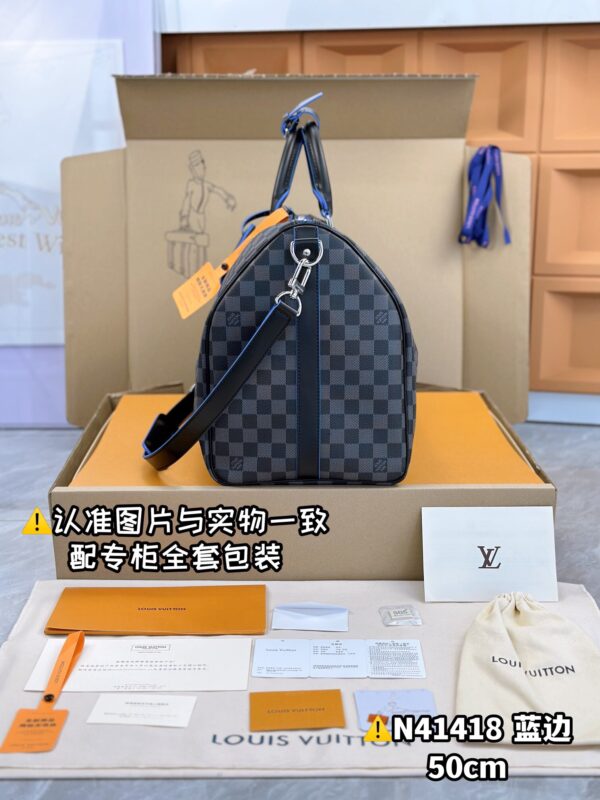 N41418 Medium KEEPALL BANDOULIÈRE 50 Monogram Eclipse Size 50 x 29 x 22 cm