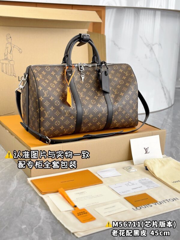 M56711 Small KEEPALL BANDOULIÈRE 45 Monogram Eclipse Size 45 x 27 x 20 cm