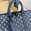 M24953 KEEPALL BANDOULIÈRE 50 Monogram Shadow Size 50 x 29 x 23 cm