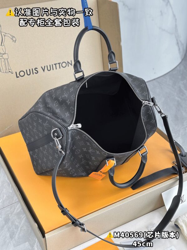 M40569 Small KEEPALL BANDOULIÈRE 45 Black Monogram Size 45 x 27 x 20 cm