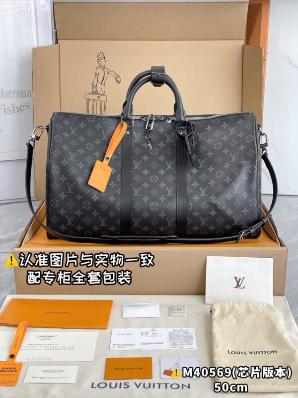 M40569 Medium KEEPALL BANDOULIÈRE 50 Black Monogram Size 50 x 29 x 22 cm