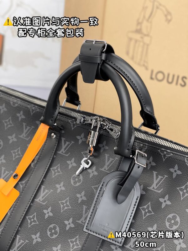 M40569 Medium KEEPALL BANDOULIÈRE 50 Black Monogram Size 50 x 29 x 22 cm