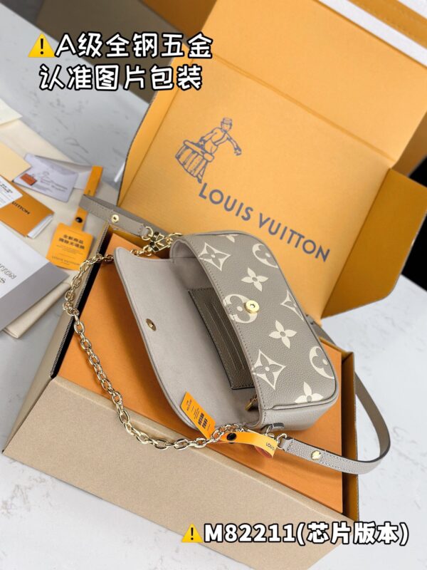 img_8712 WALLET ON CHAIN IVY M82211 Size 23.5x12x4.3 cm