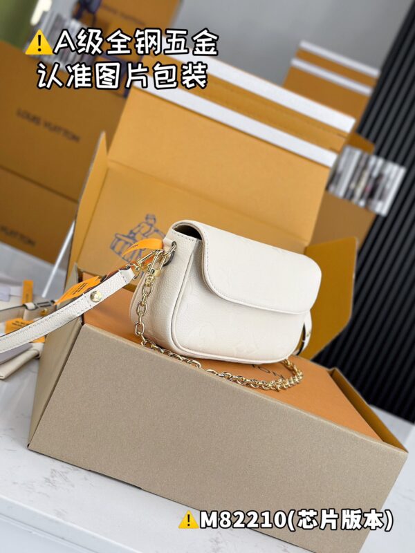 img_8728 WALLET ON CHAIN IVY M82210 Size 23.5x12x4.3 cm