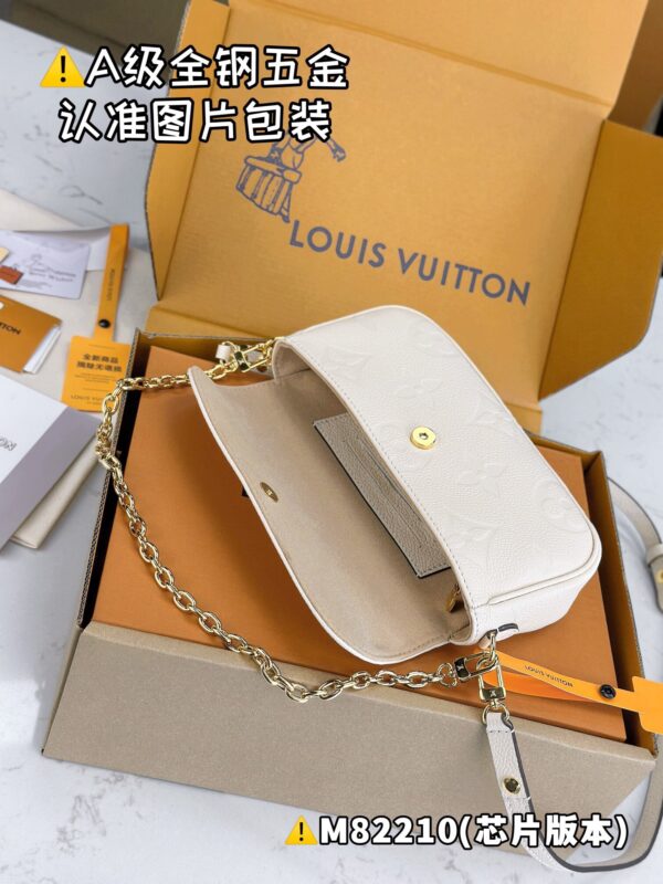 img_8729 WALLET ON CHAIN IVY M82210 Size 23.5x12x4.3 cm