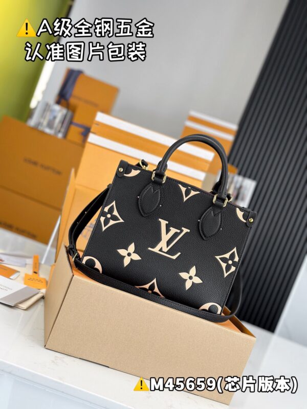img_8886 ONTHEGO Small M45659 Size 25x19x11.5 cm