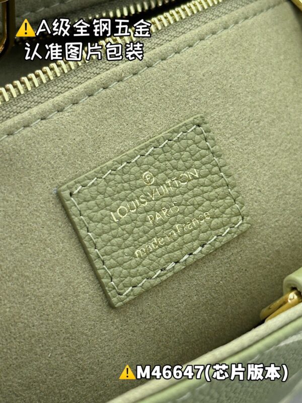 img_9029 ONTHEGO Small M46647 Size 25 x 19 x 11.5 cm