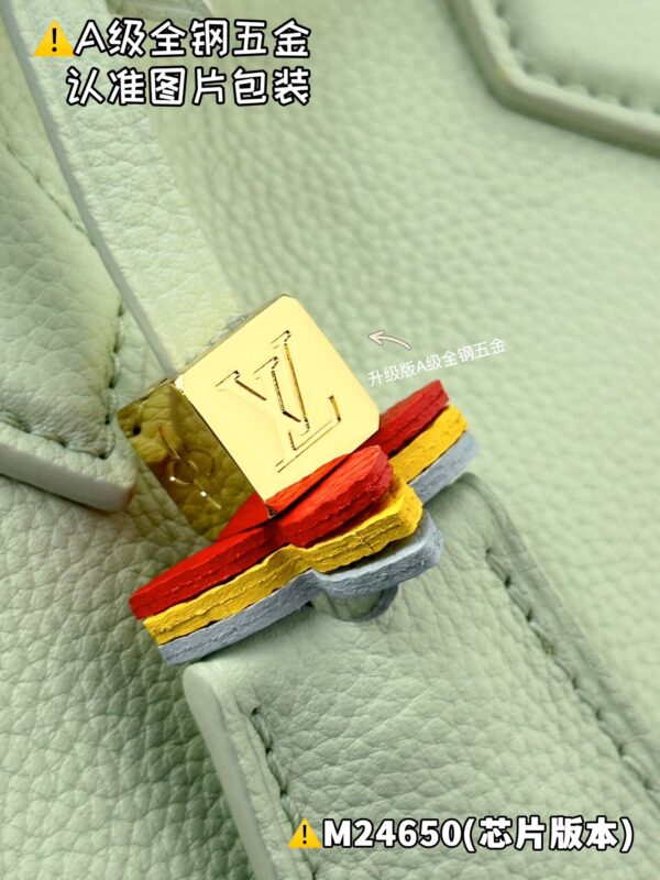 img_9247 SPEEDY 18 LV&I M24605 Size 18.5 x 12.5 x 10.5 cm