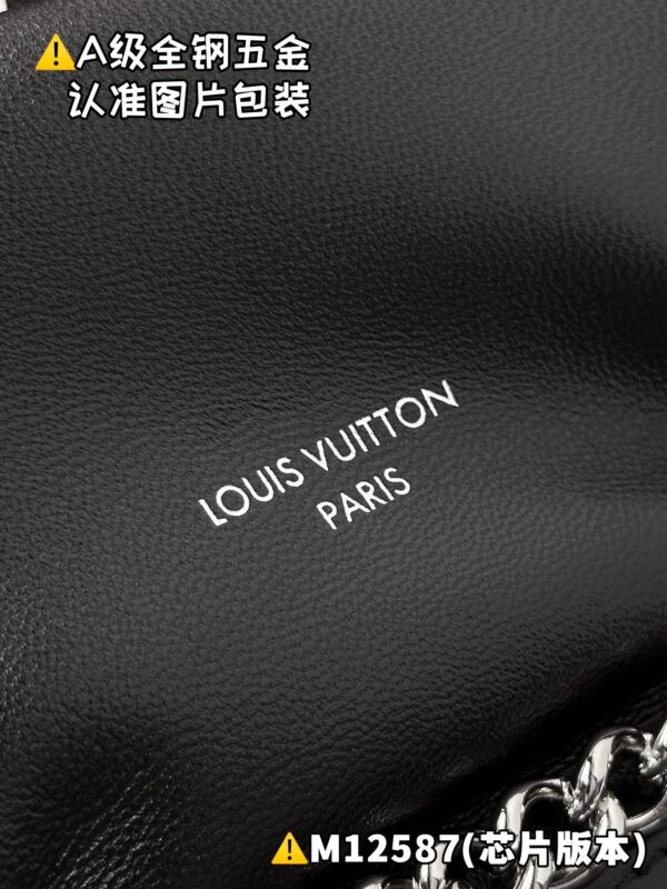 img_9281 MONTSOURIS M12587 Size 30 x 18 x 28 cm