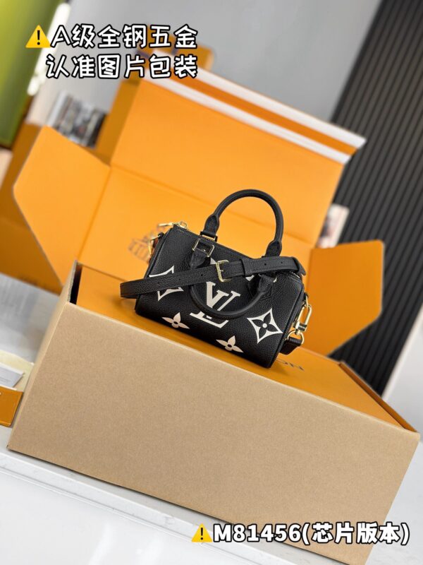 img_9307 NANO SPEEDY M81456 Size 10 x 7.5 x 16 cm