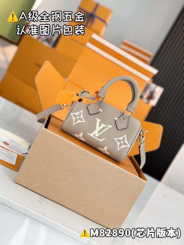 img_9322 NANO SPEEDY M82890 Size 10 x 7.5 x 16 cm