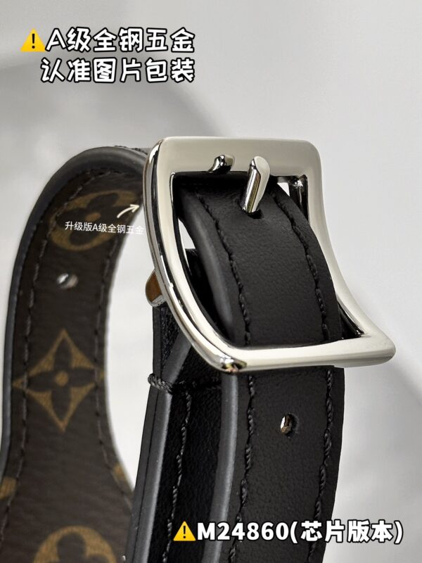 img_9370 CARRYALL BB M24860/M12888 Size 26x17x10 cm
