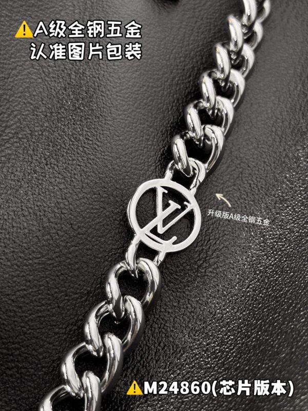 img_9371 CARRYALL BB M24860/M12888 Size 26x17x10 cm
