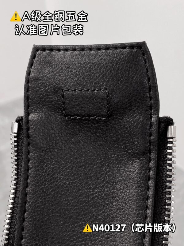 img_9541 DOPP M40127 Size 28x15x16.5 cm