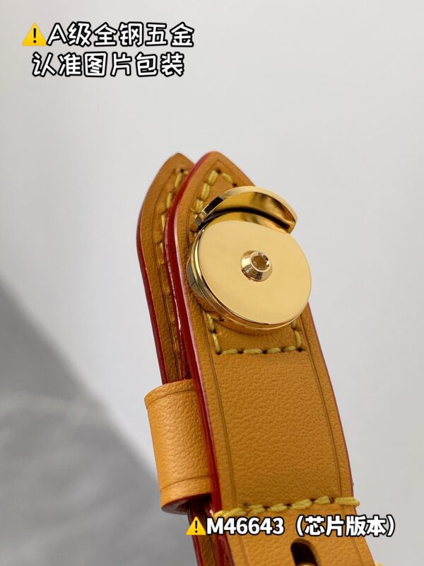 MICRO CHANTILLY M46643 12.5x13x4 cm