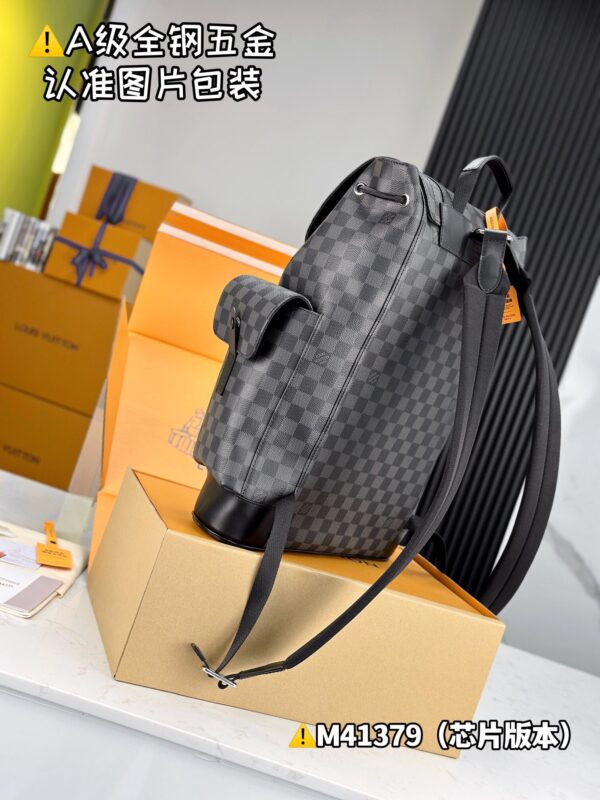 img_9748 Christopher Medium Backpack N41379 Size 38x44x21 cm