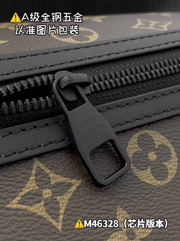 ARCHY Medium Messenger Bags M46328 Size 35x24x8 cm