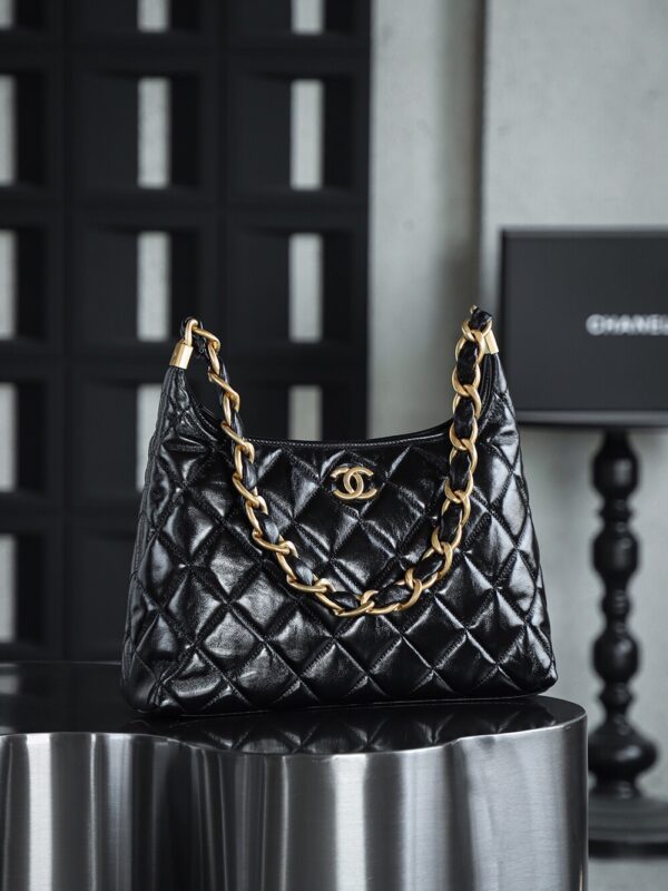 God Factory Chanel Bags Large 24A HoBo 24K Retro Hardware / Black Bonaudo Leather Size 29*32*10 cm