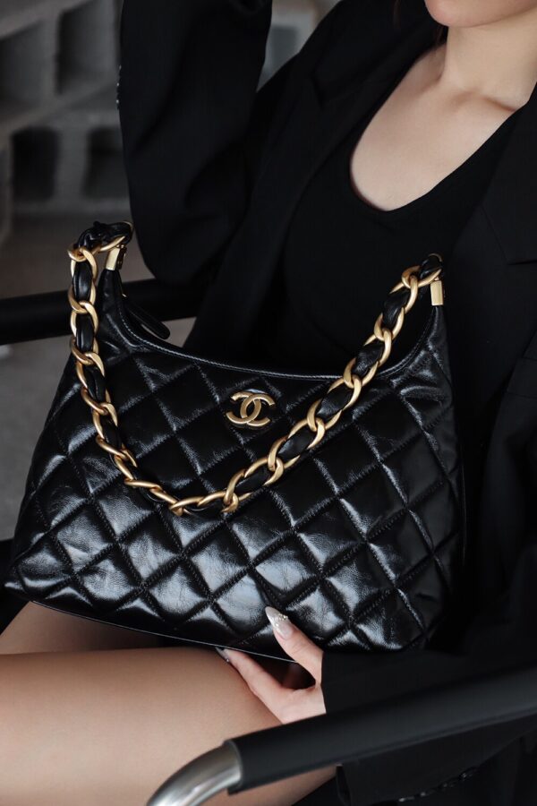 God Factory Chanel Bags Large 24A HoBo 24K Retro Hardware / Black Bonaudo Leather Size 29*32*10 cm