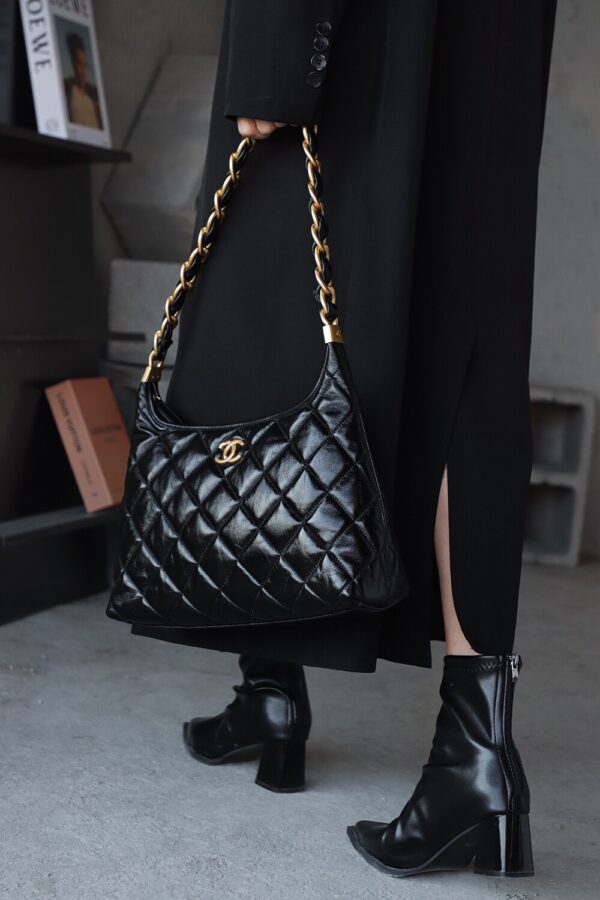 God Factory Chanel Bags Large 24A HoBo 24K Retro Hardware / Black Bonaudo Leather Size 29*32*10 cm